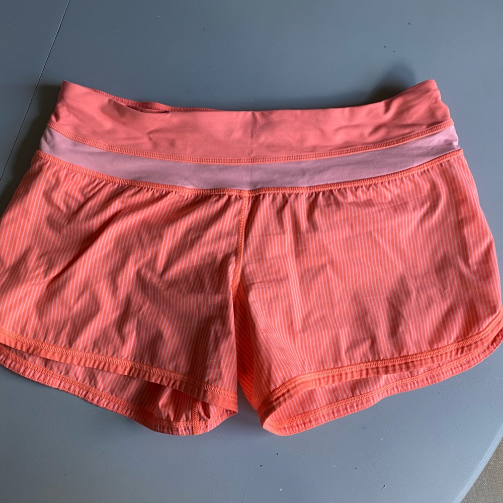 Lululemon Speed Up lined shorts